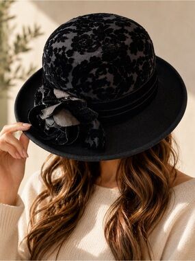 Vintage Toucan Collection Black Wool Floral Cloche Bowler Hat USA Made